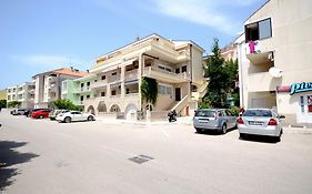 Apartments Pero